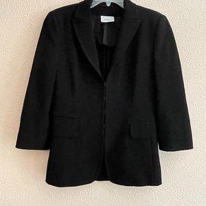 AKRIS PUNTO BLACK 3/4 SLEEVE BLACK BLAZER SIZE 6